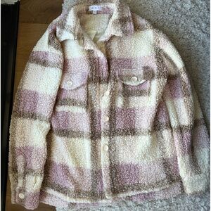 Light Shaket with Fuzzy outside